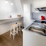 Vip Bright Experience Free Parking Apartman