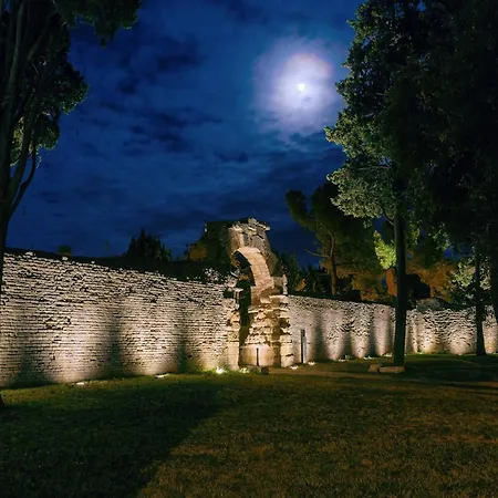 Vip Bright Experience Free Parking Fano